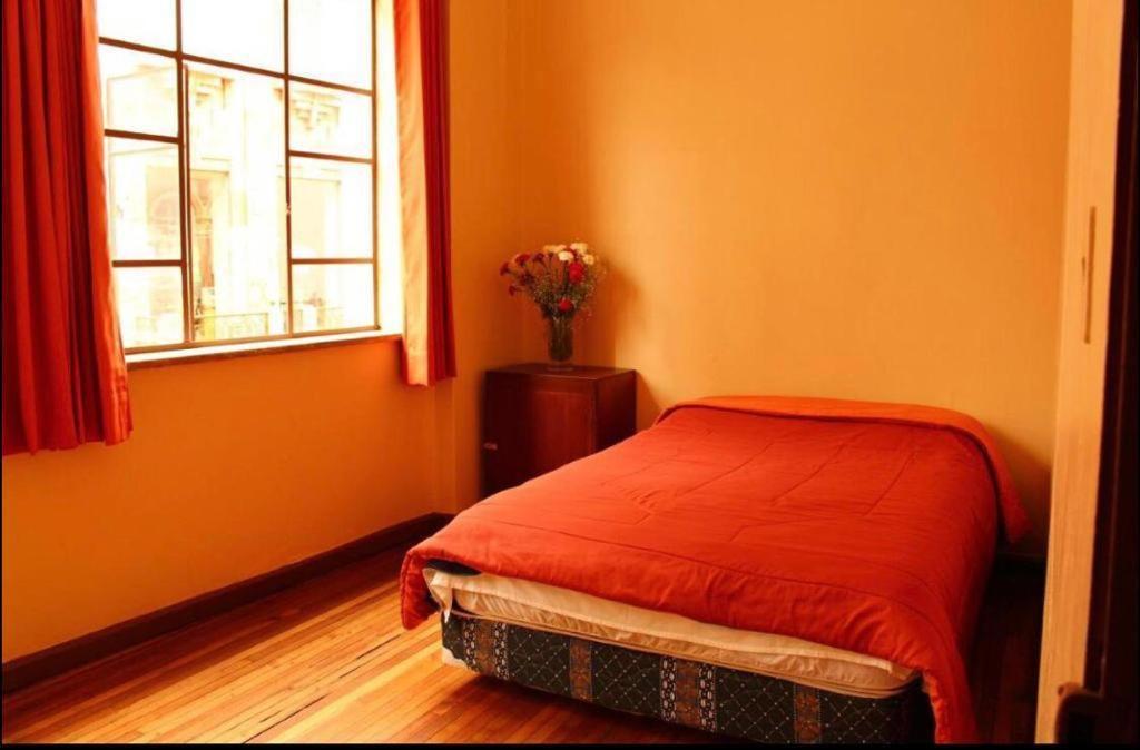 Check Inn Bed And Breakfast Cuenca Exterior photo